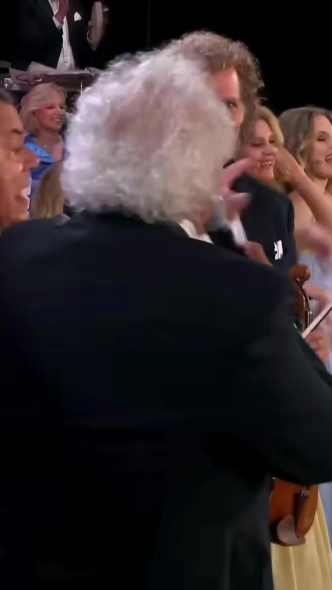 @𝓜𝓪𝓽𝓽