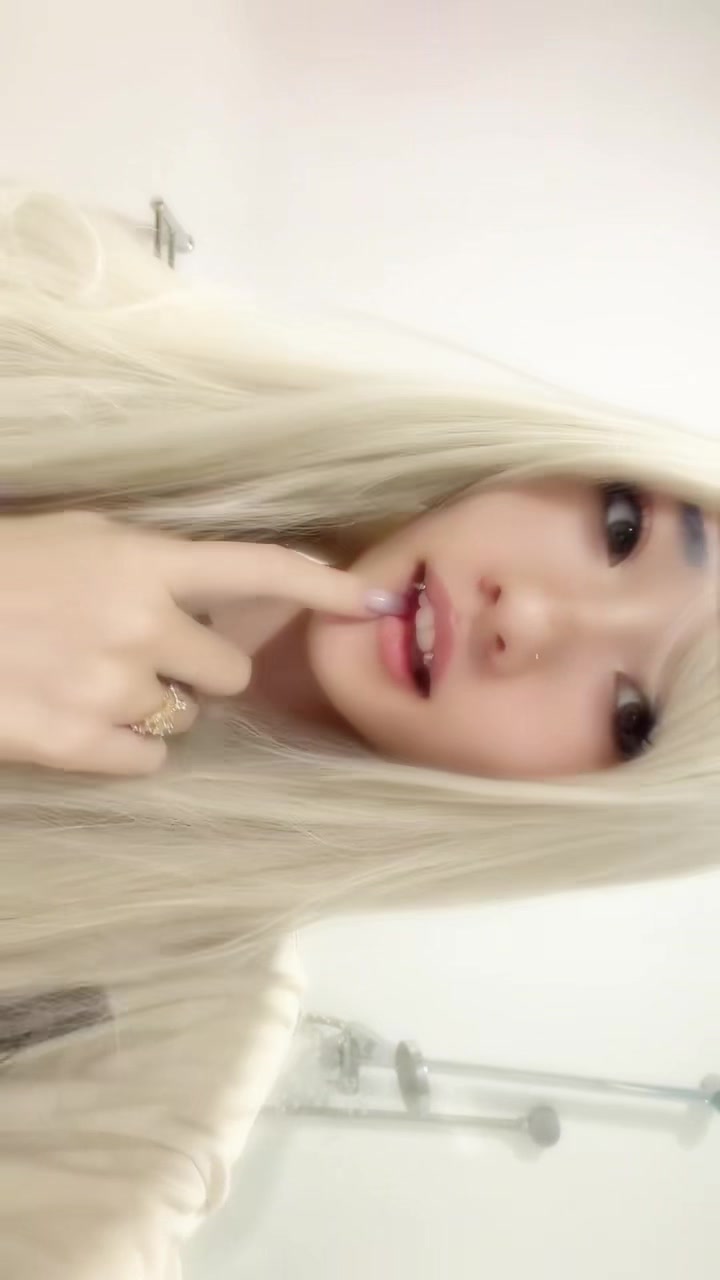 @埃洛迪·胡因
