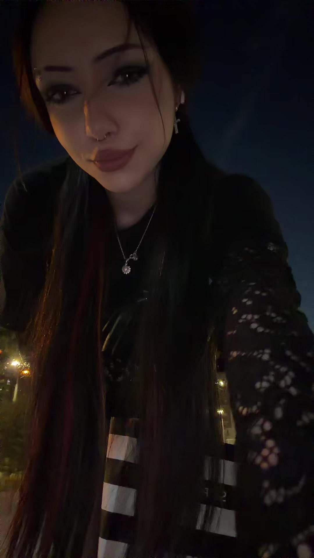 @yananavaaa