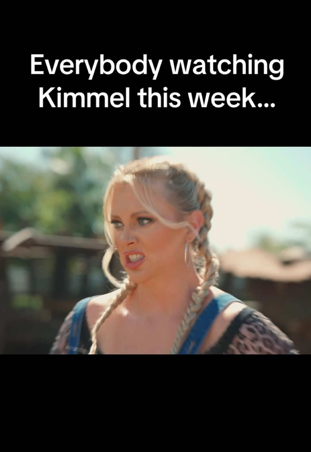 @NicoleArbour