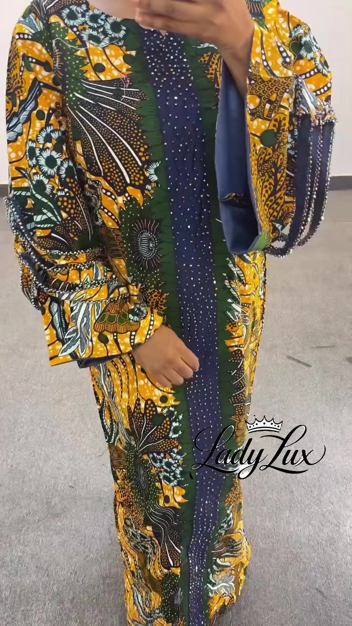 @ladylux_0