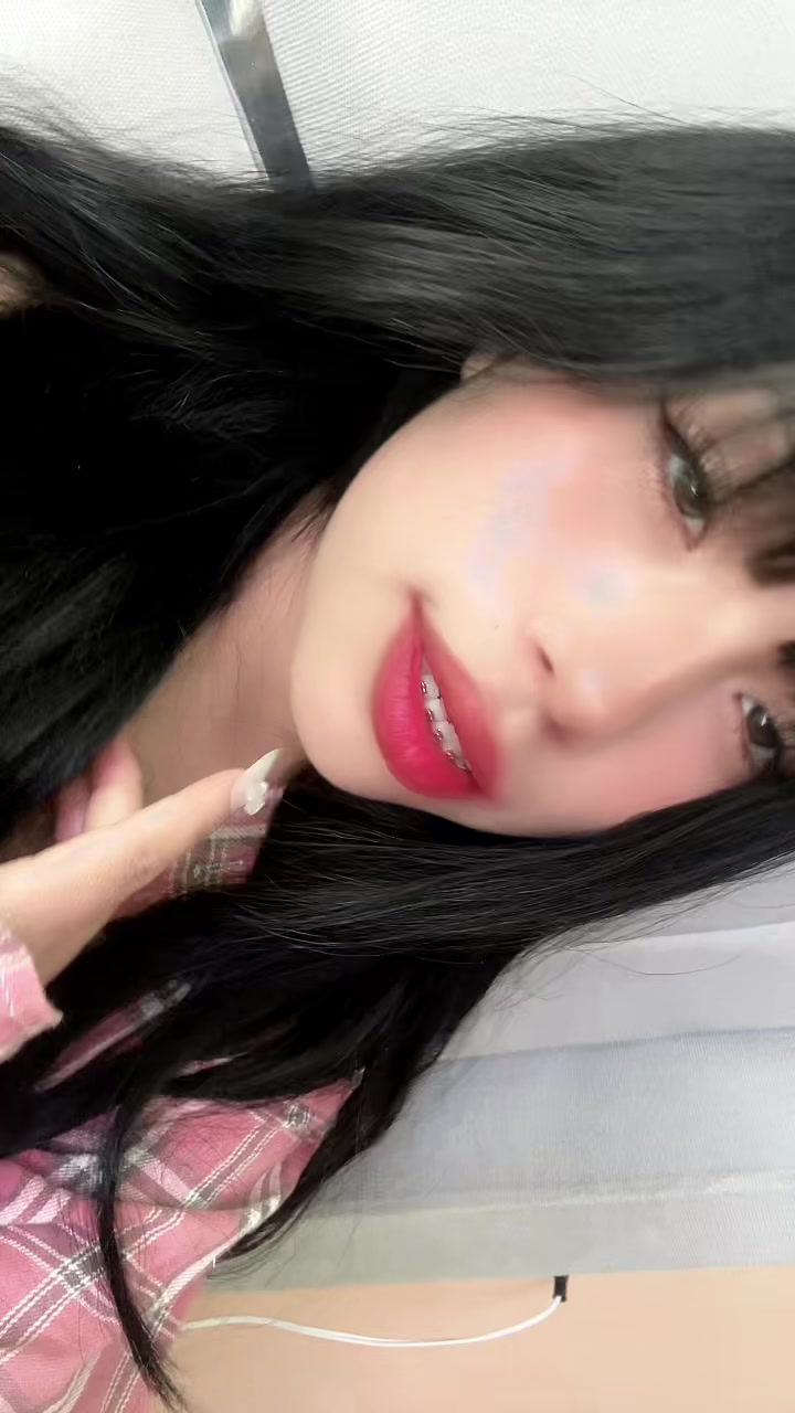 @Lulu ✧・゚