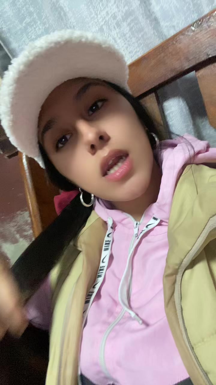 @𝓲 🍒.