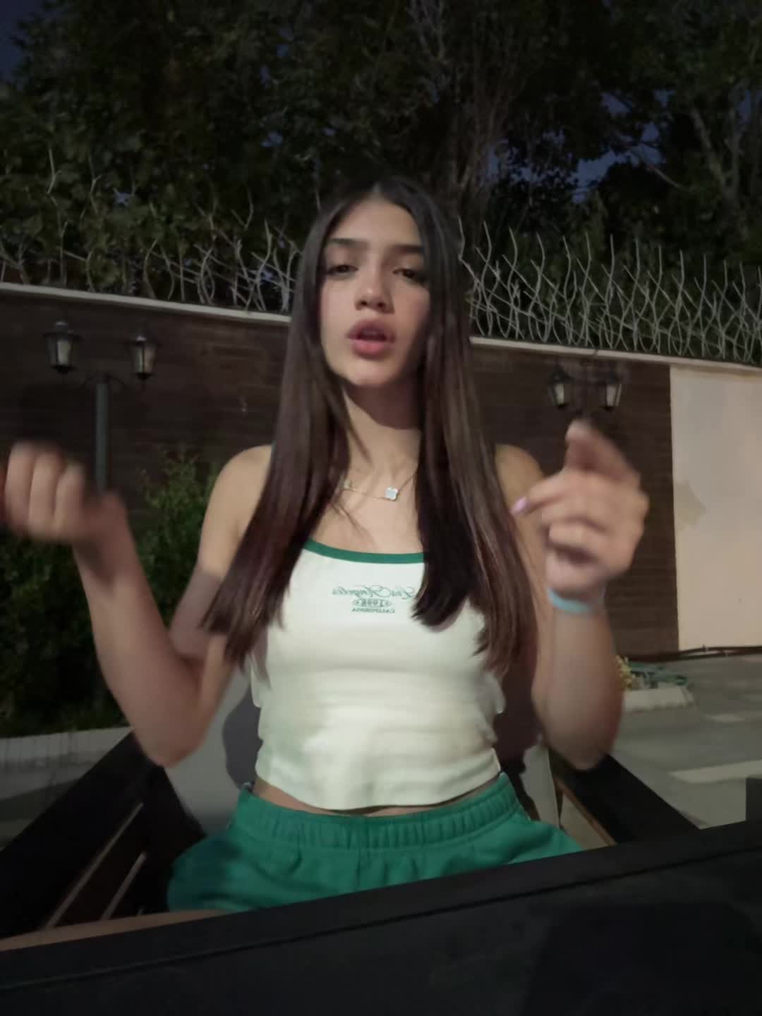 @🤎ʜᴇʟᴇɴ🤎