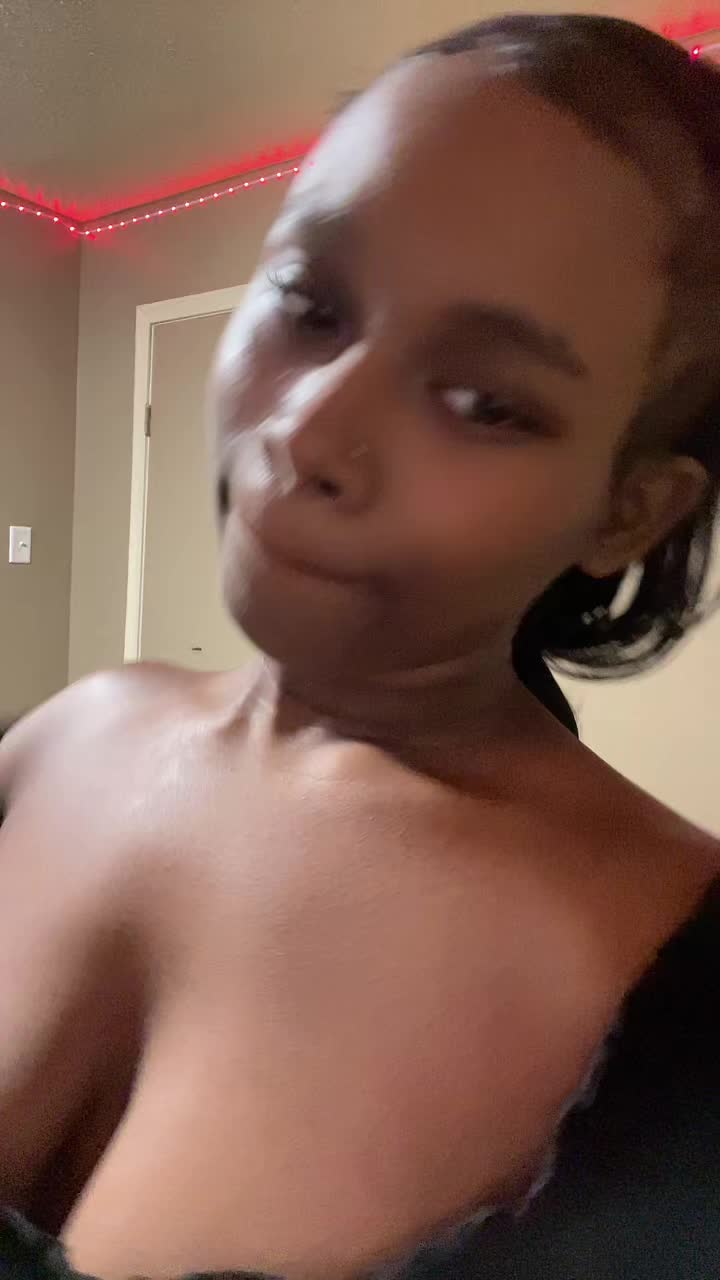 @𑣲 ℛ𝒶𝓎𝓁𝒶 &hellip;