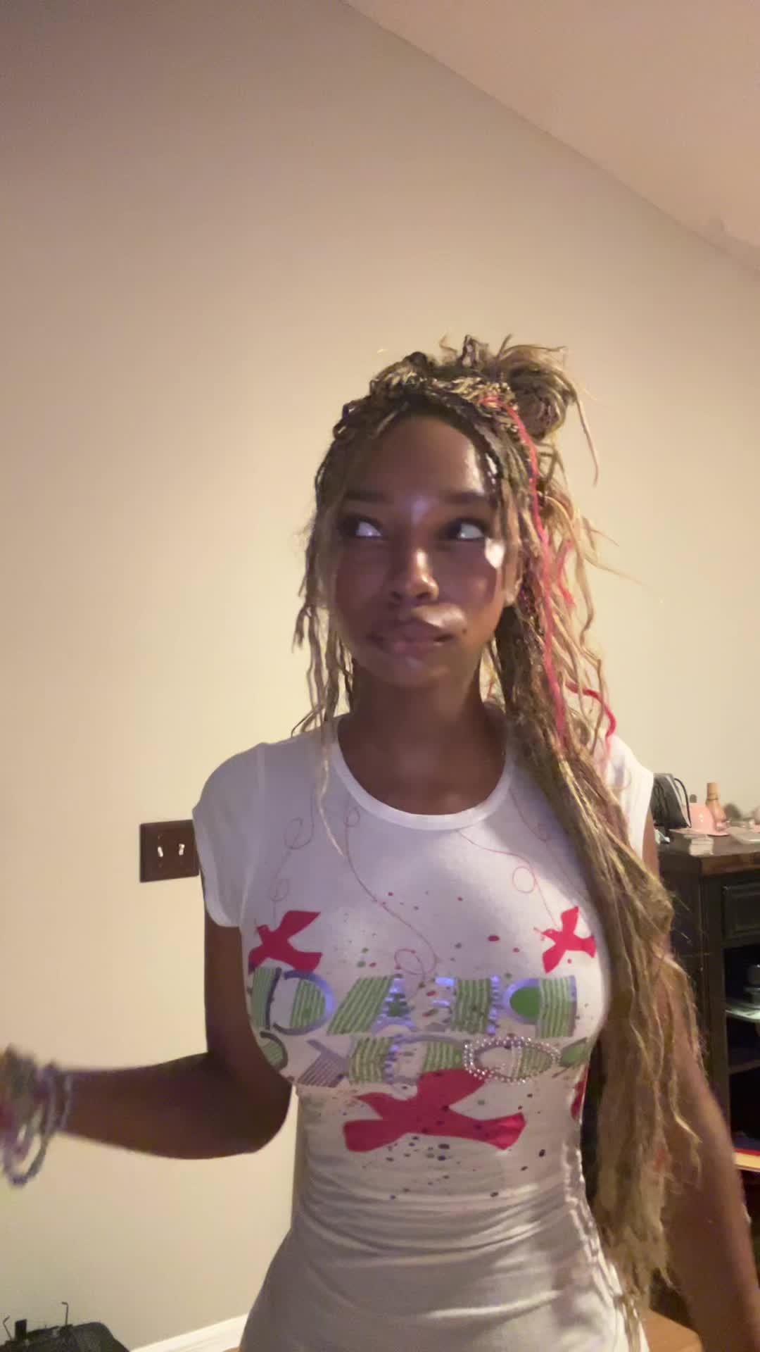 @Boochinapop