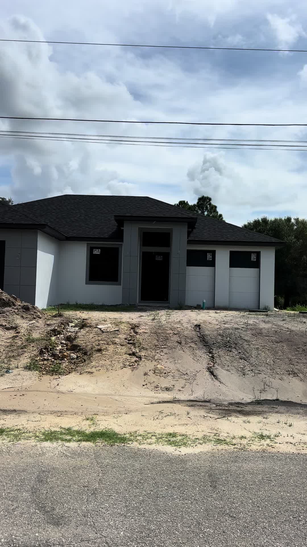@Hustle Roofing