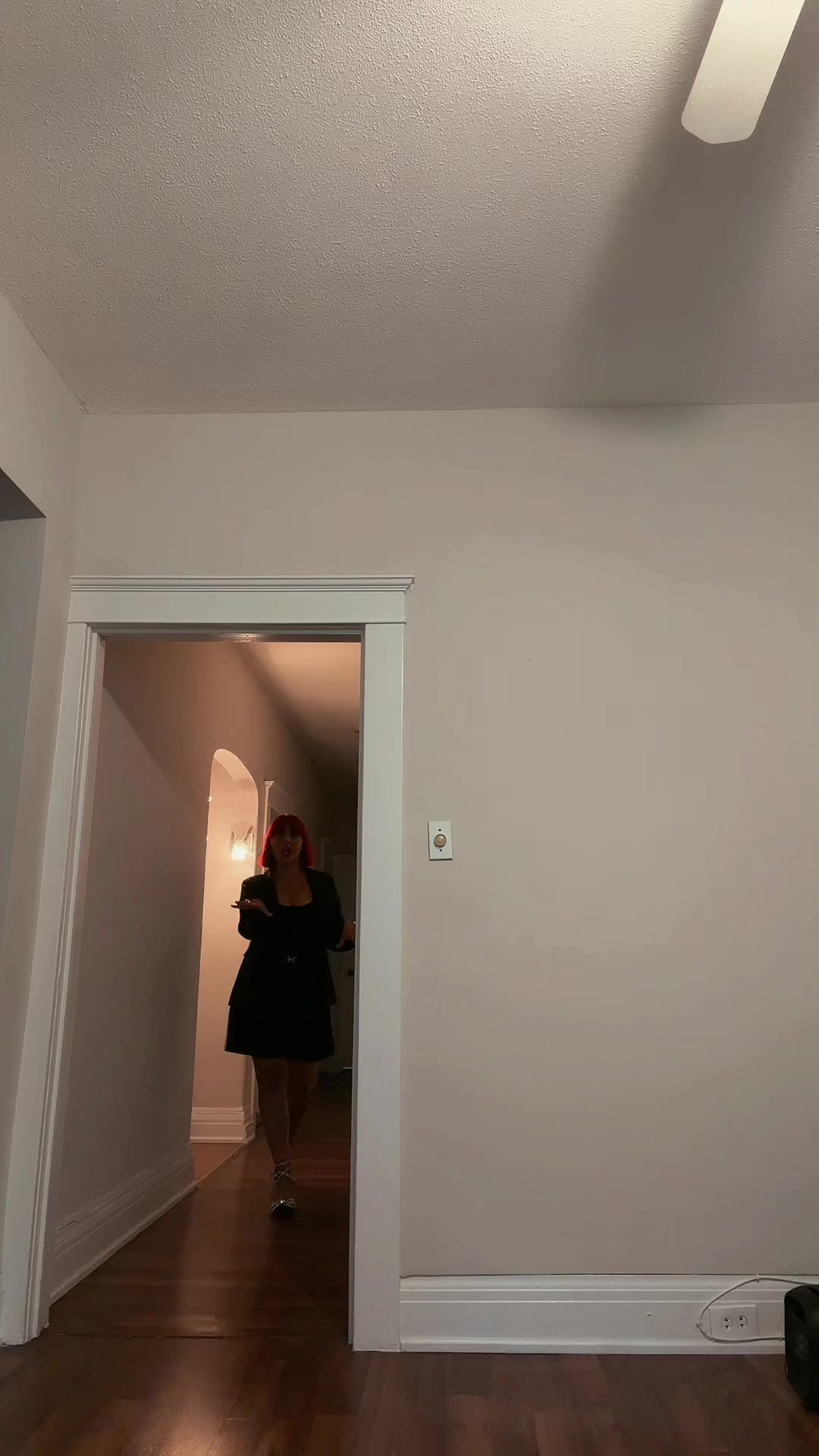 @bebe77777b