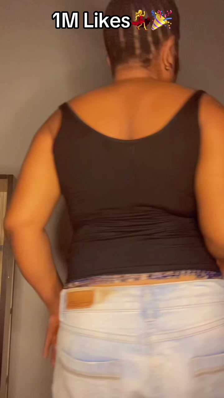 @Dat_hairygirl