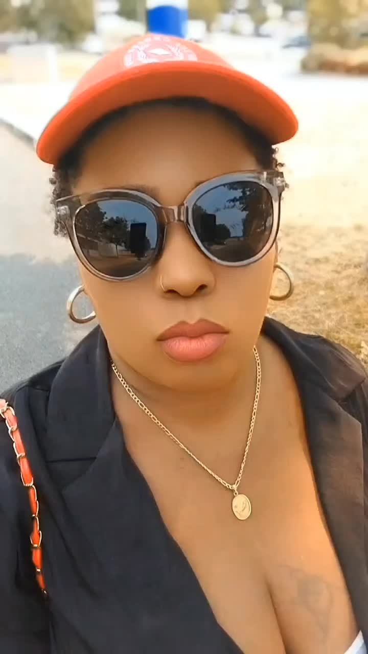 @Audrey Pierre La Vili 🇬🇦🇲🇫