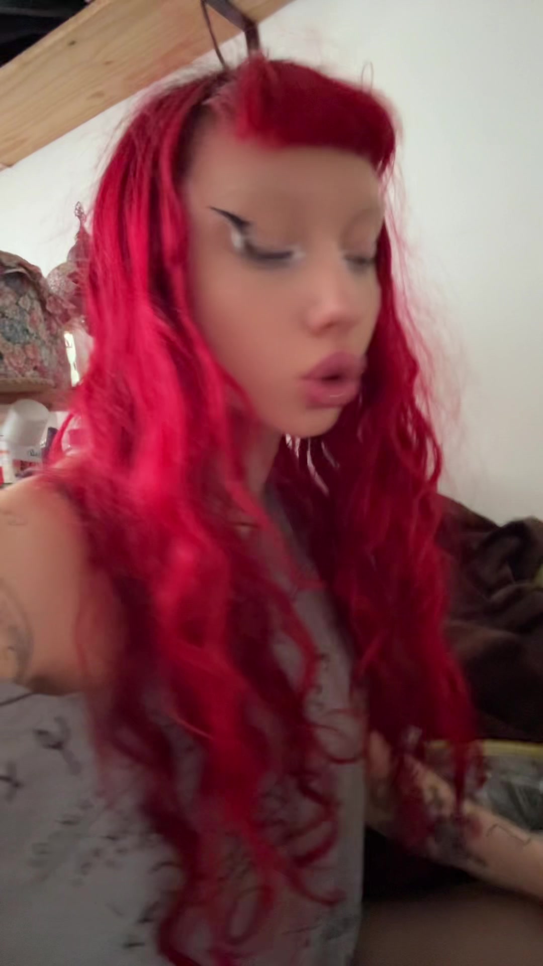 @lea_toute_rouge
