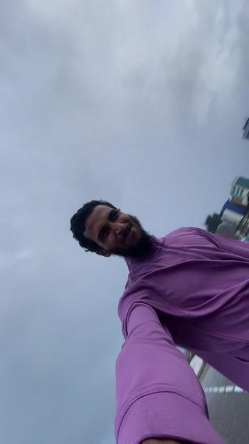 @އަޕޫރްބޯ މިރްޒާ
