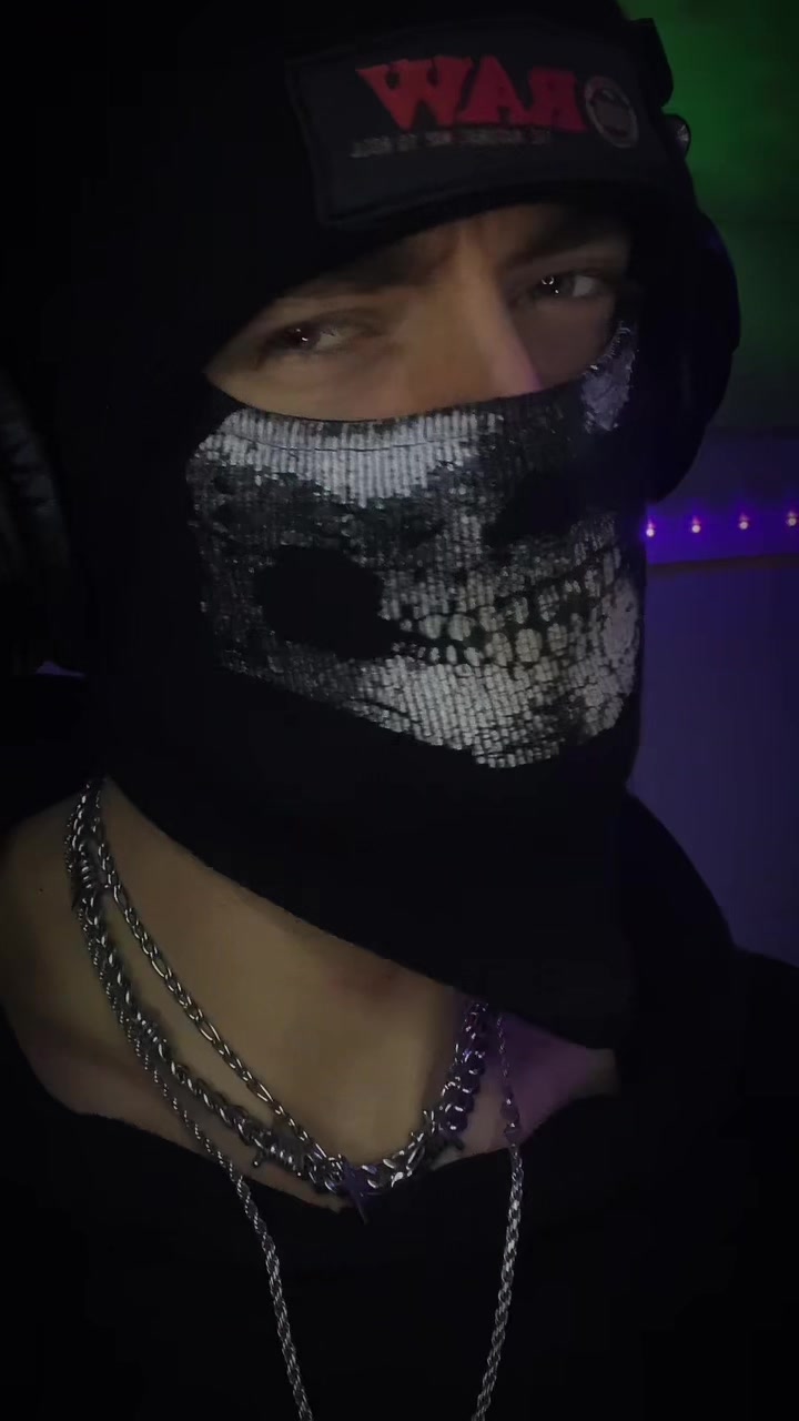 @𝐤𝐲𝐱