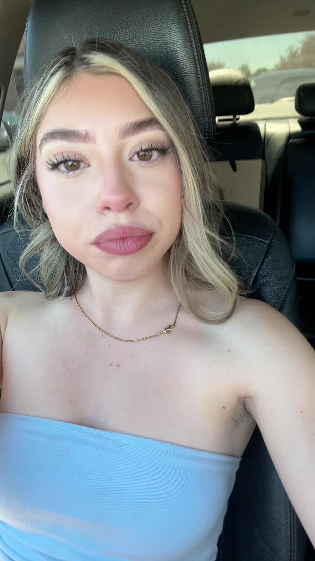 @Isa