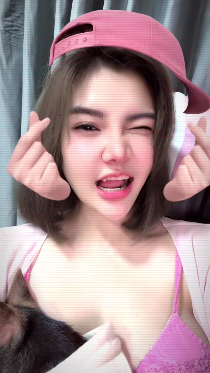 @HannaH 🇲🇲