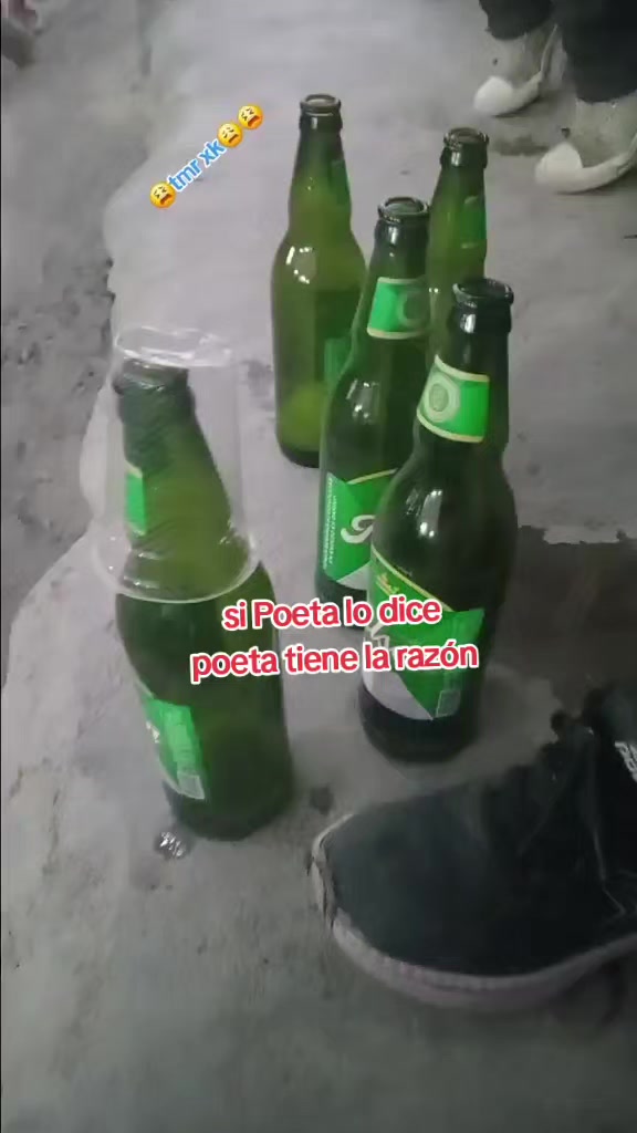 @Tu Poeta Andino AIS Group