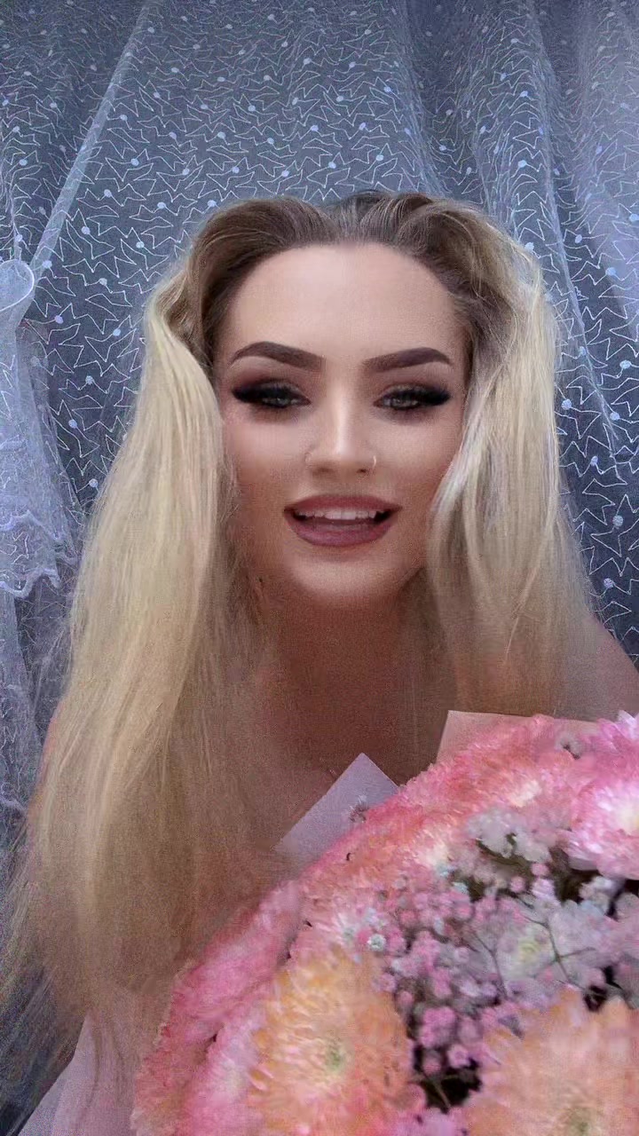 @❣️👑 Queen 👑❣️