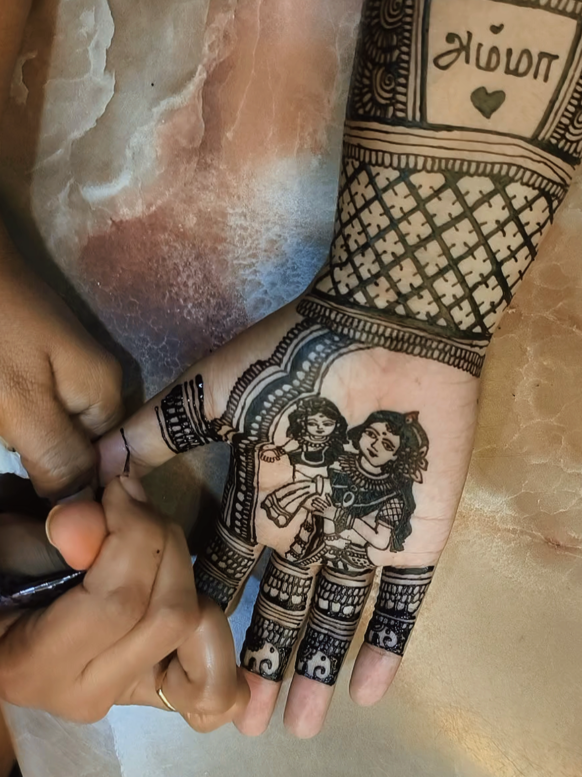 @Henna_Couture04