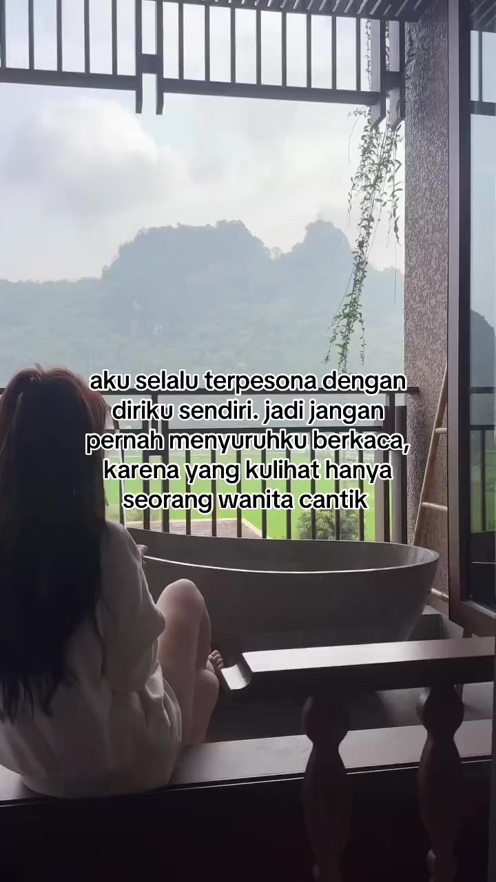 @Mena Azura
