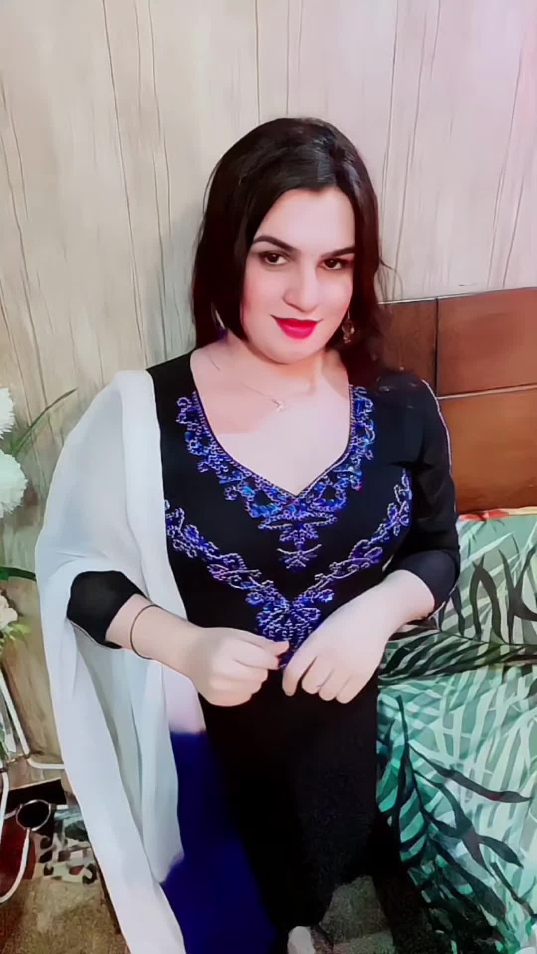 @🇩🇪🦋Mina Ali🦋🏳️&zwj;🌈