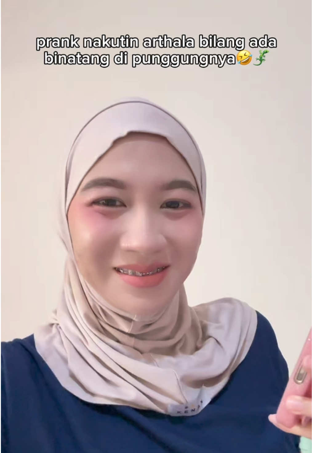 @Galyas