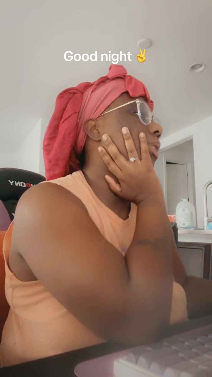 @RedBonnetchroniclesUncut