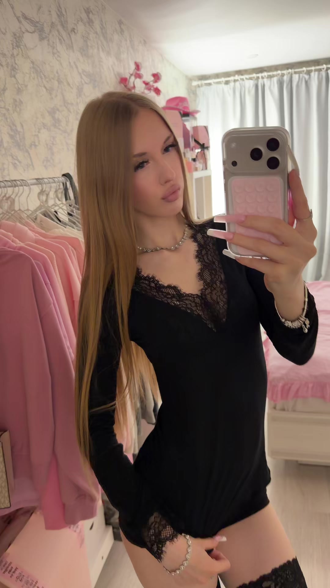 @🎀 𝔀𝔀𝔀_𝓿𝓲𝓴𝓪 🎀