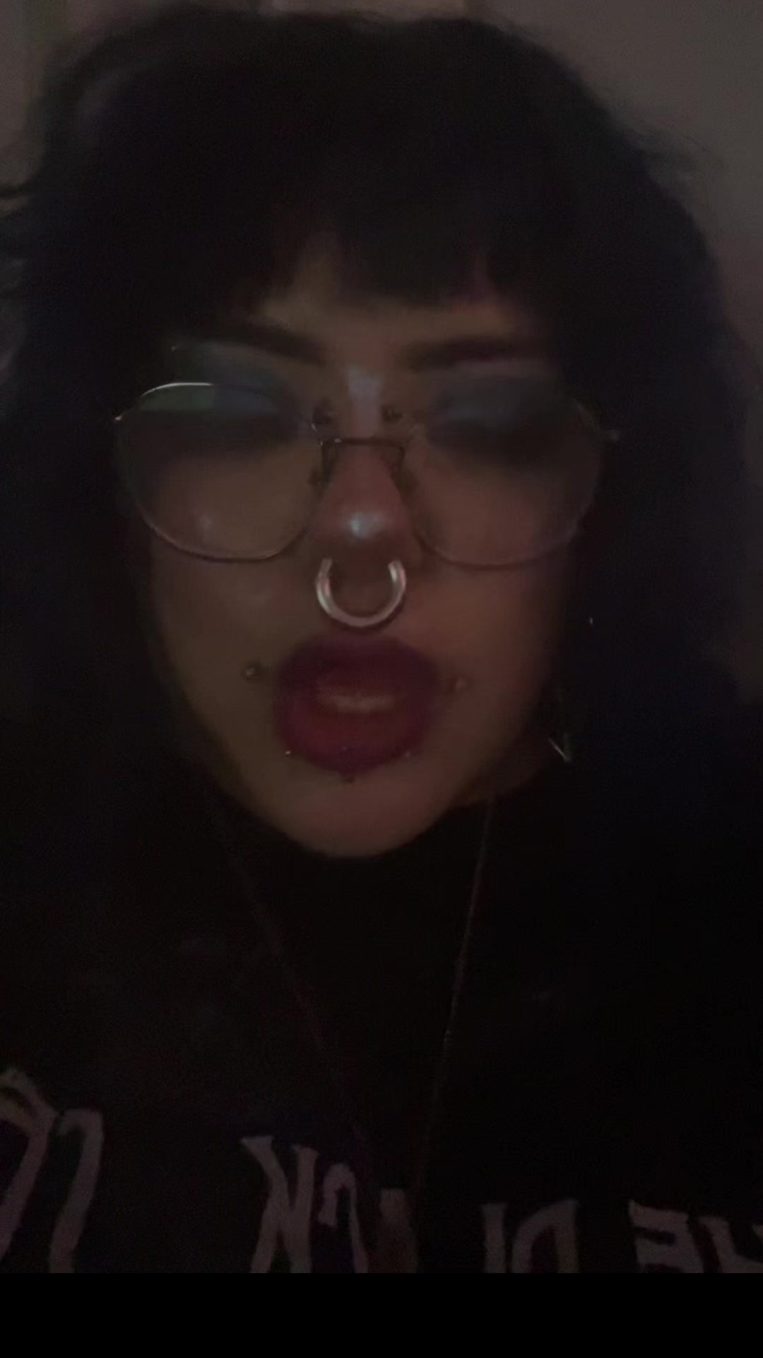 @bella