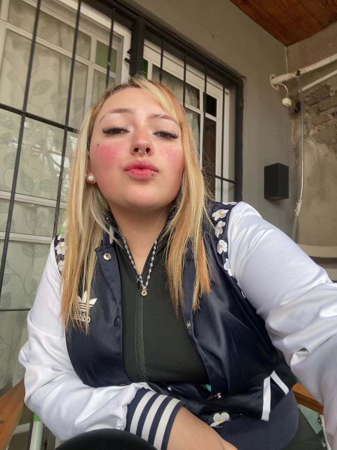 @User777