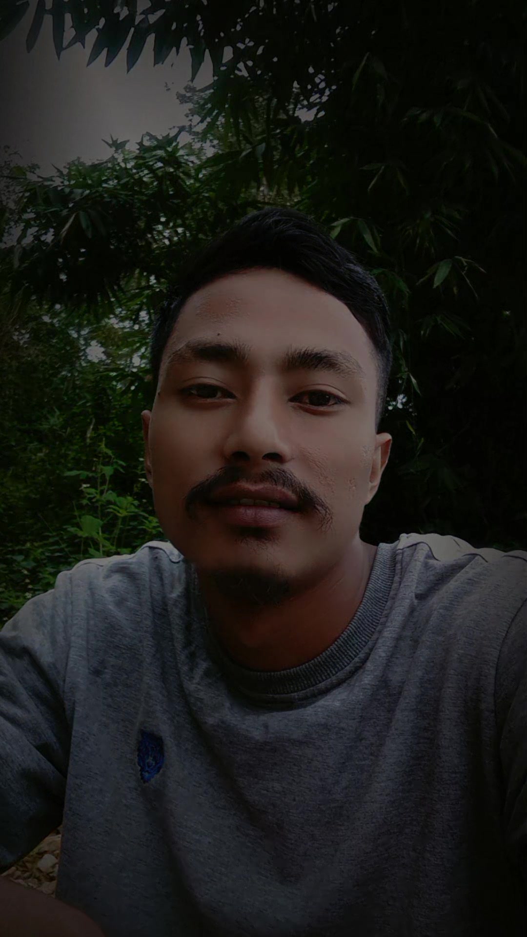 @ROSHAN Stha