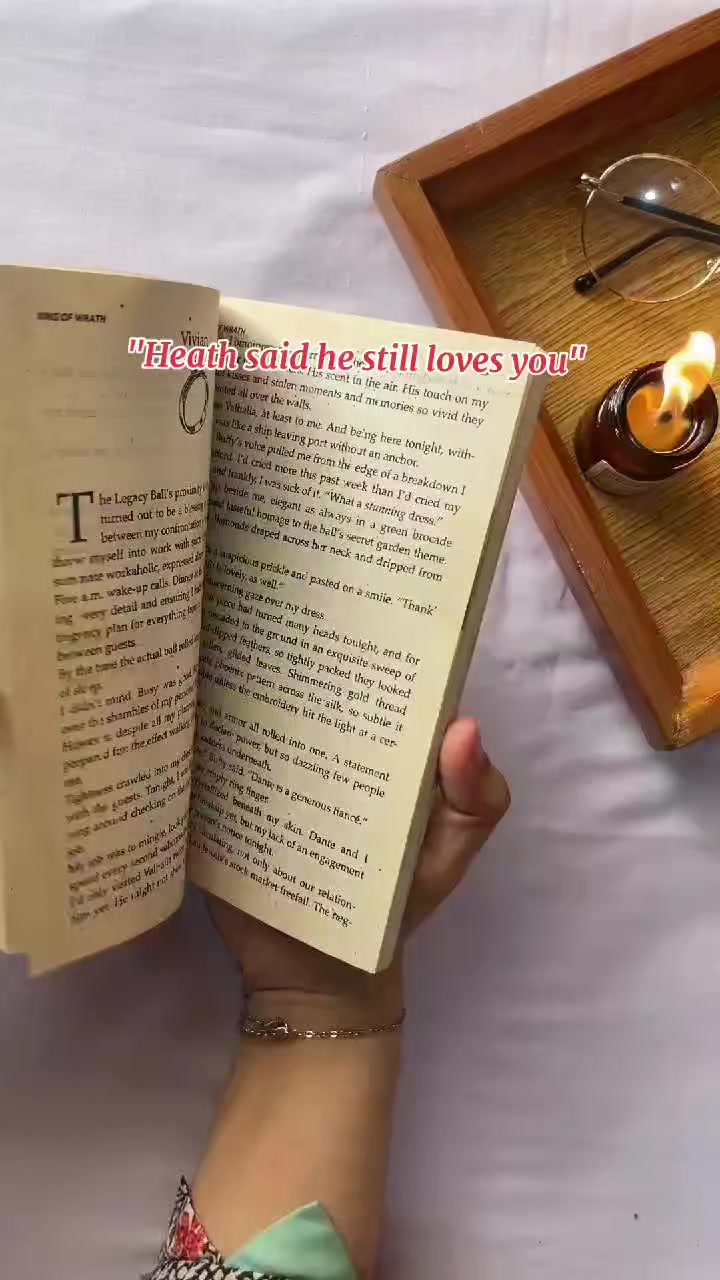 @HeerReads