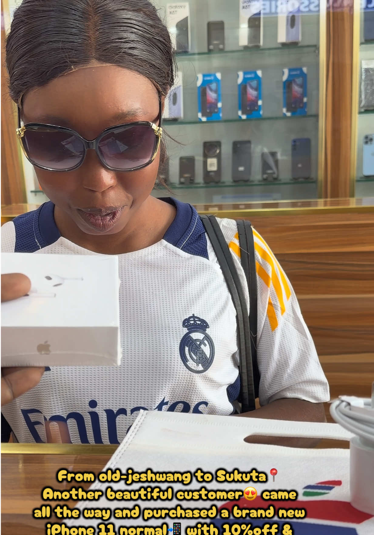 @Buy Apple 🇬🇲