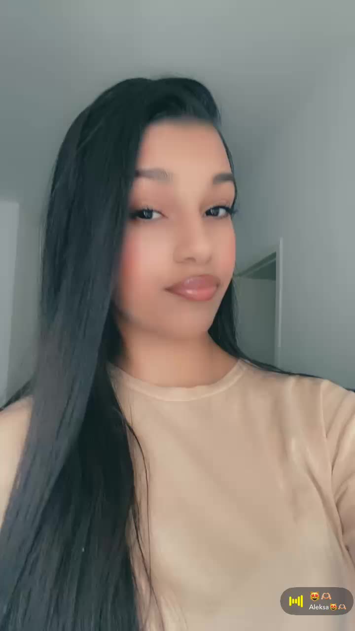 @🥥mallika🥥