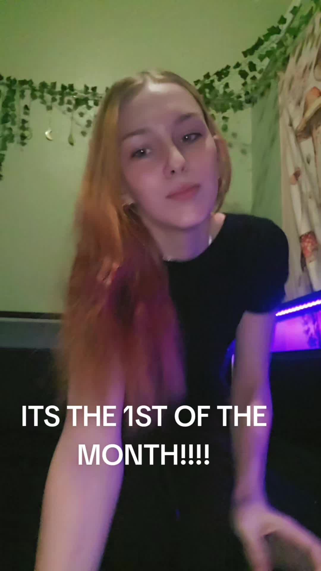@bri<3