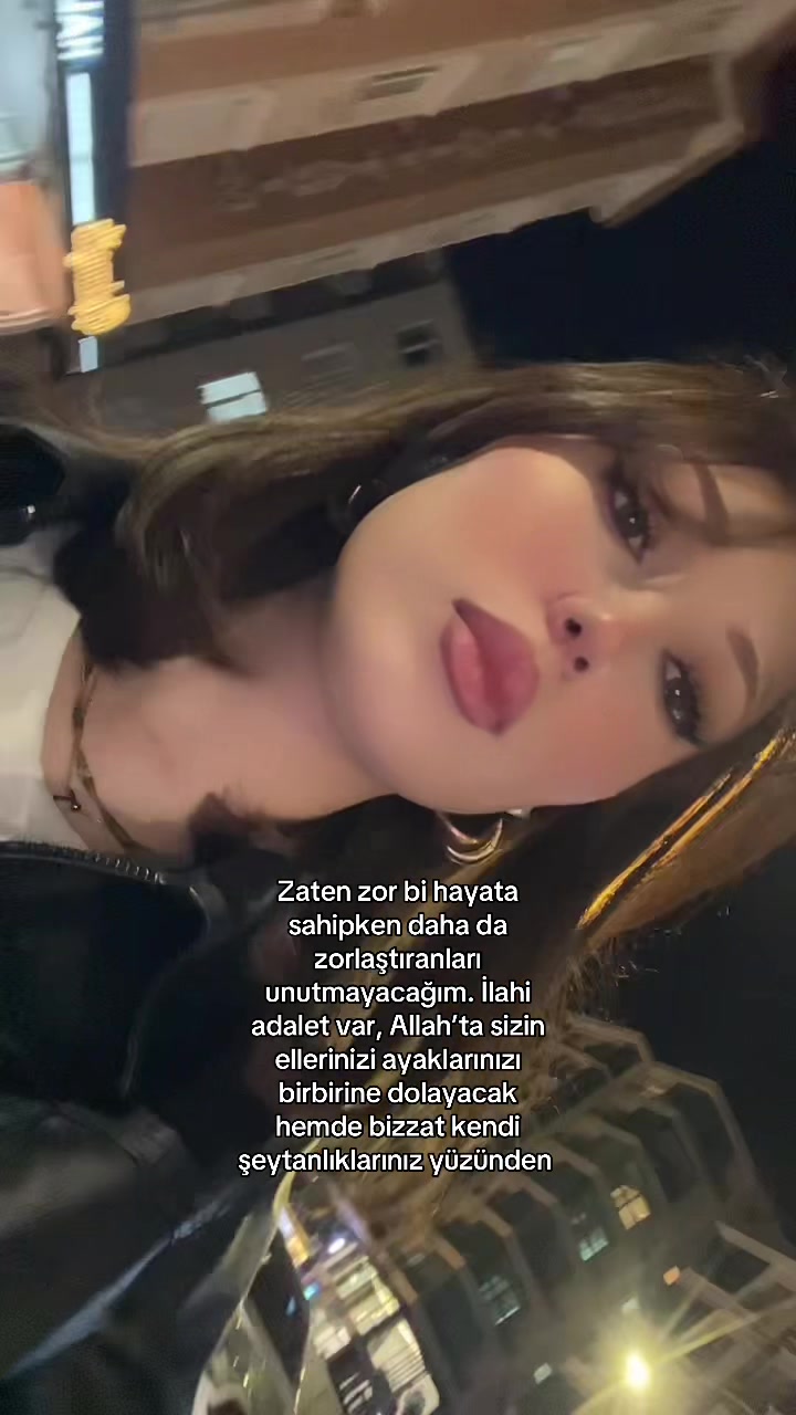 @𝑹𝒐𝒔𝒆𝒉𝒓𝒂 ✶