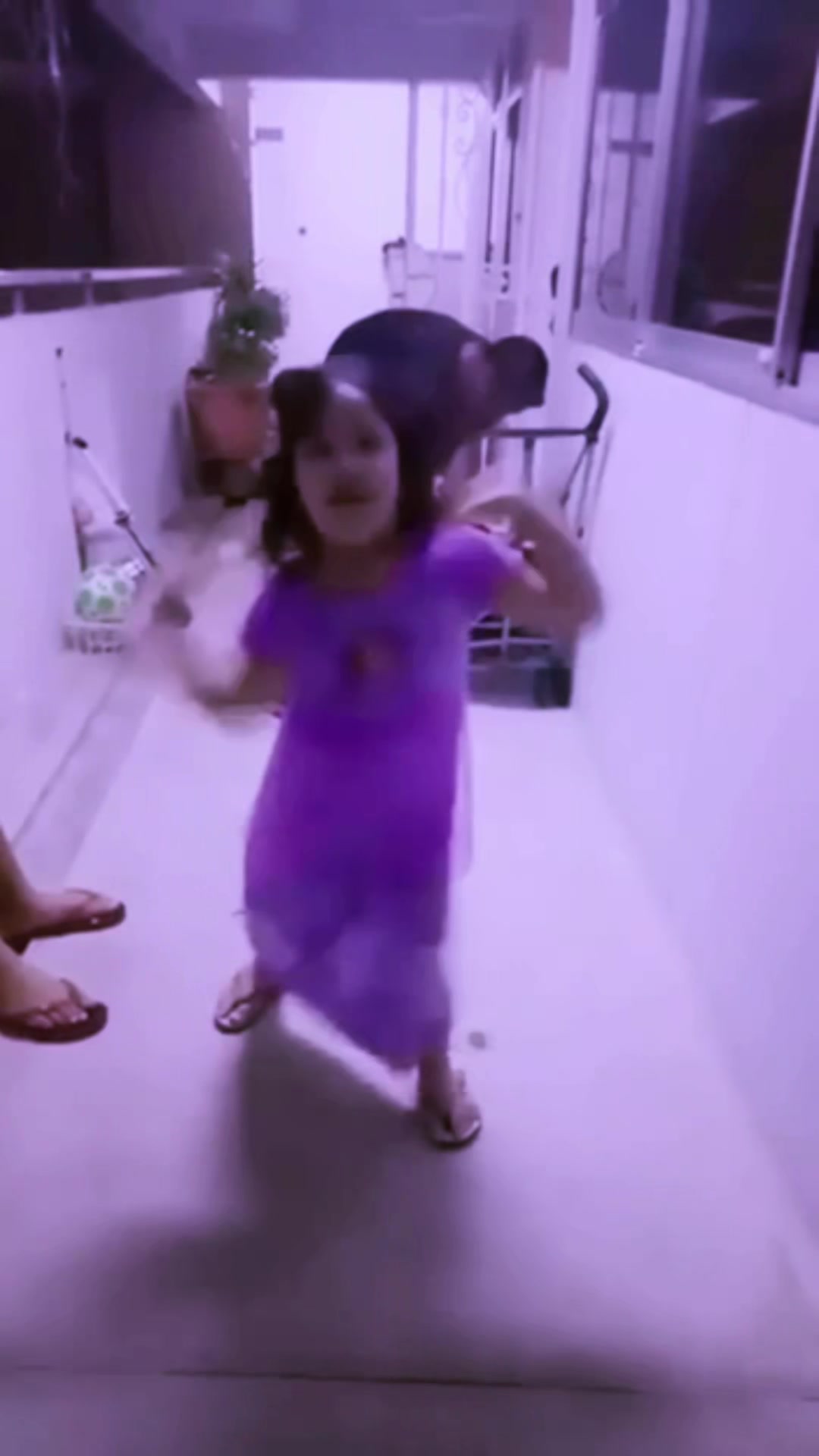 @inastorymorey