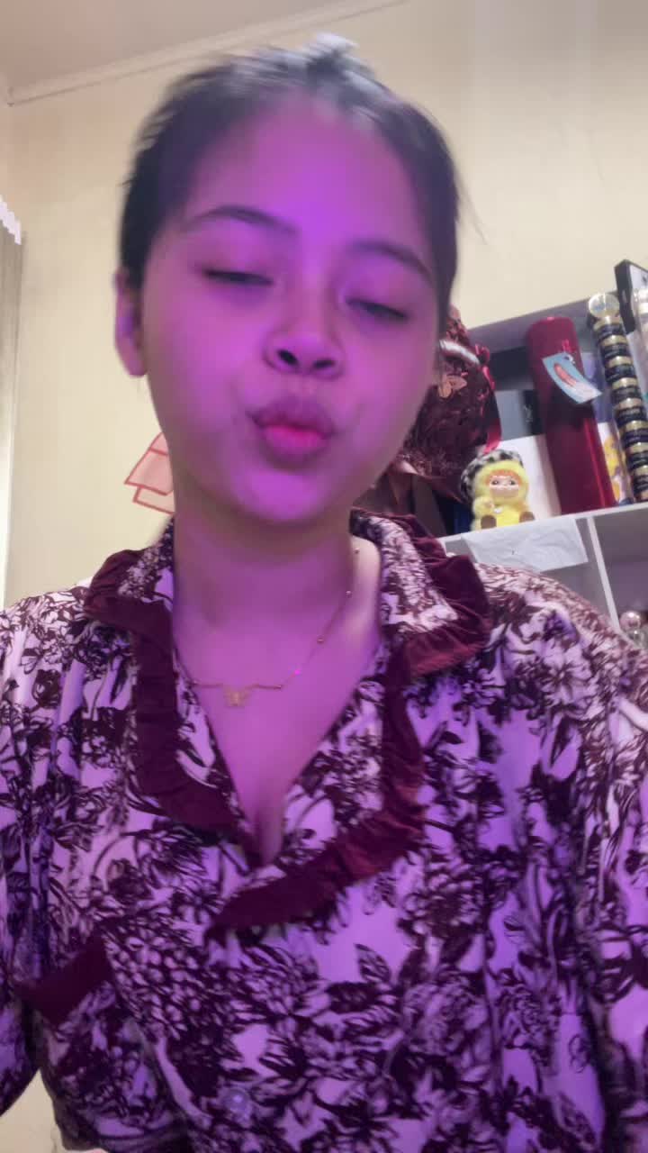 @Lalaaaa💋😋