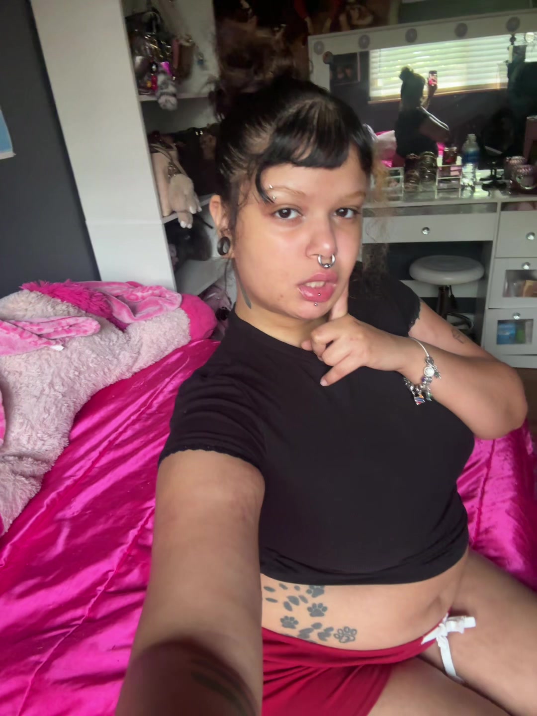 @nahyma.com