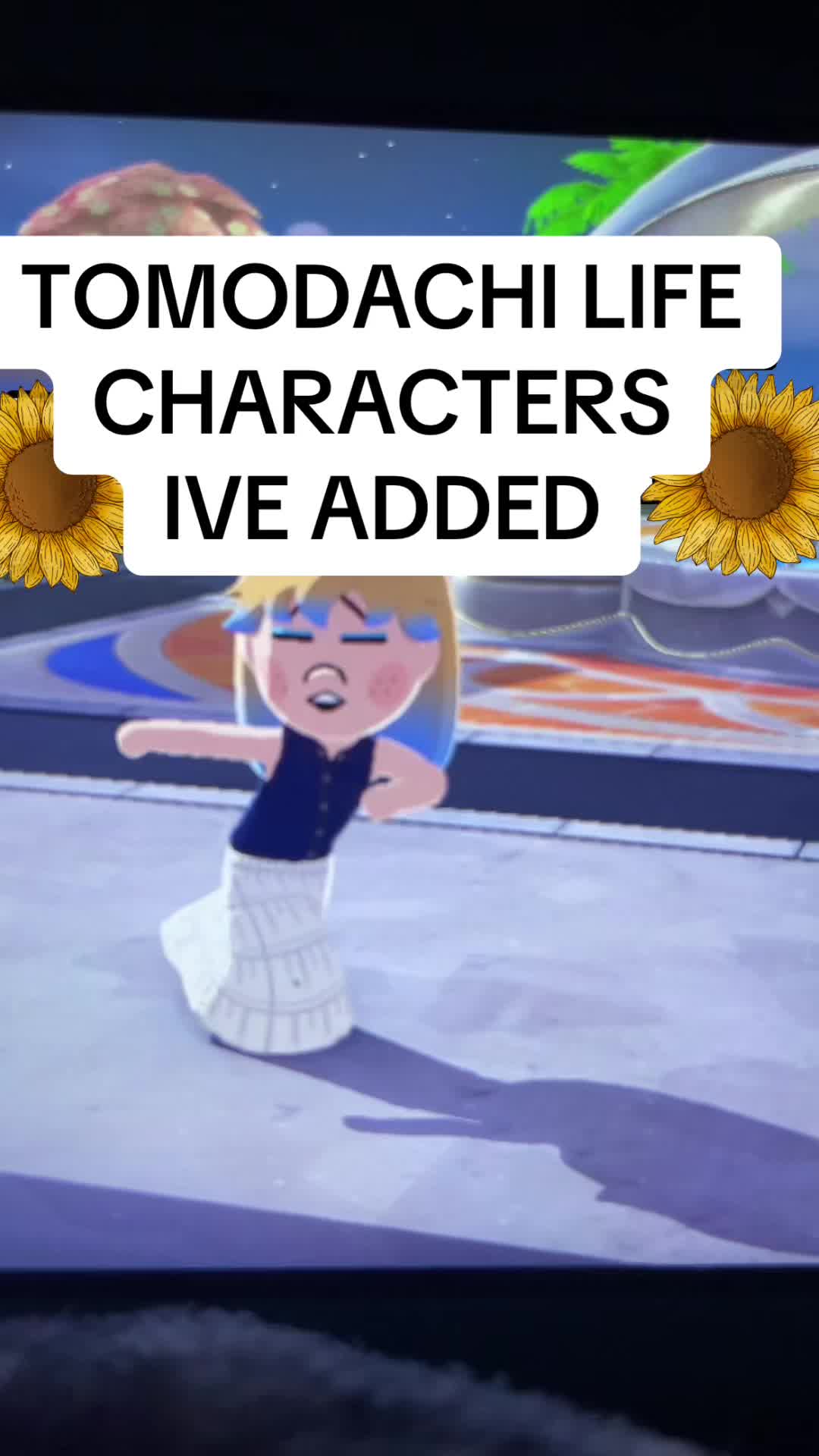 @𝓕𝓾𝔃𝔃𝔂 <3