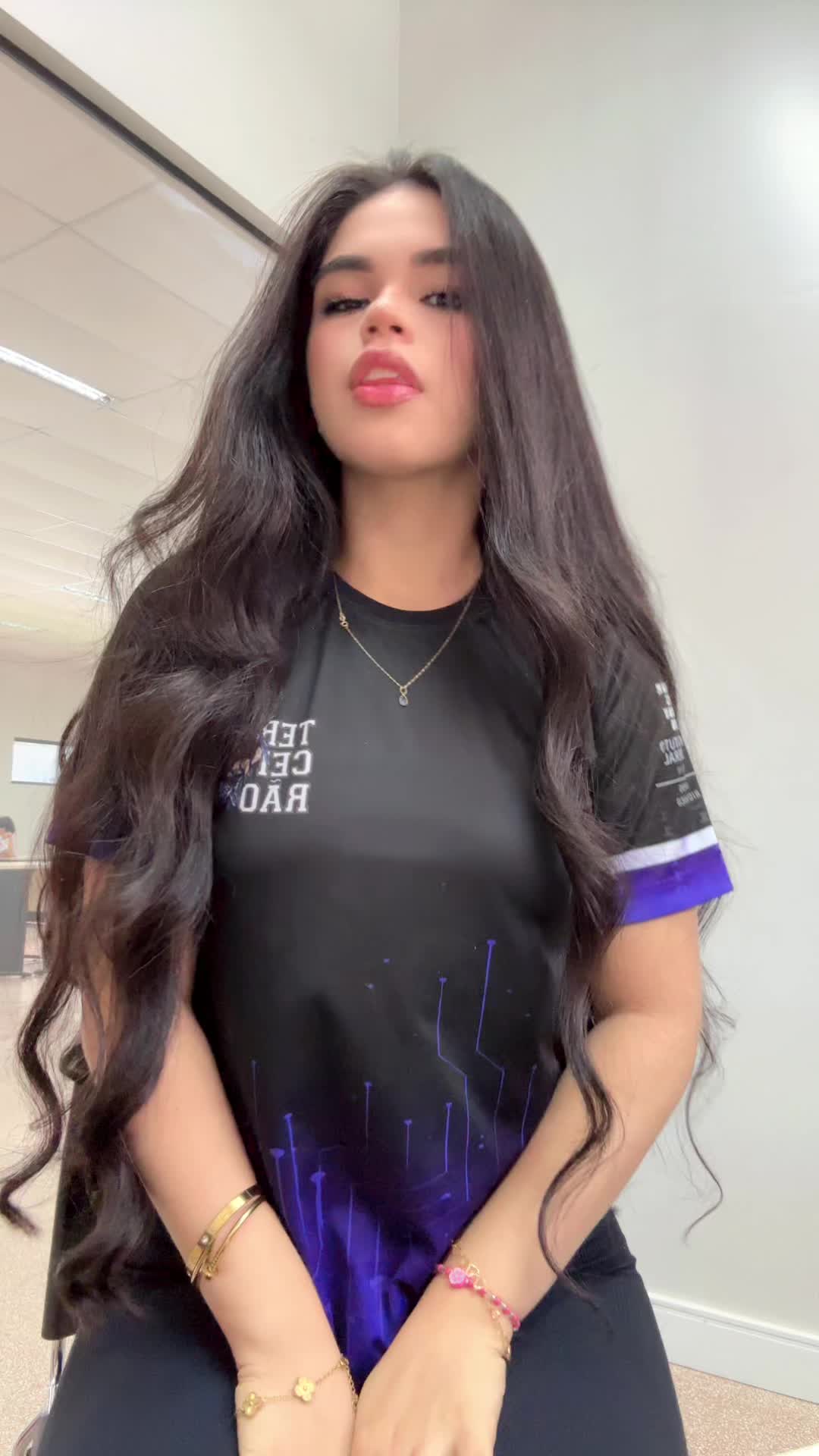 @Lília