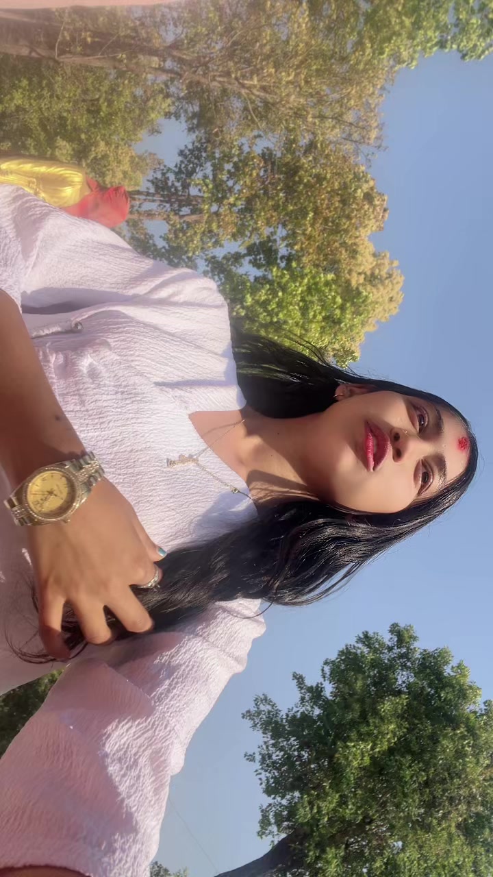@Poooza.khadka