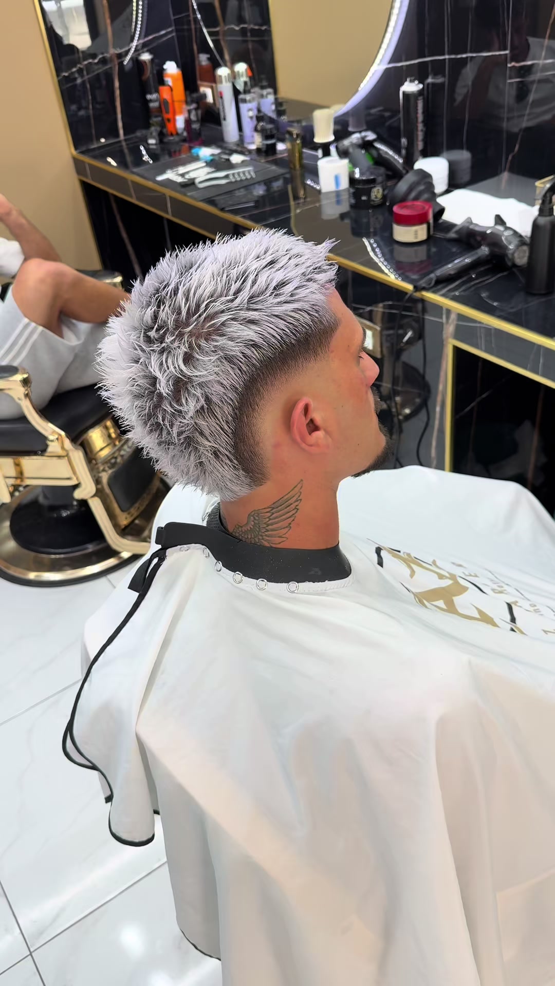 @AZ BARBER