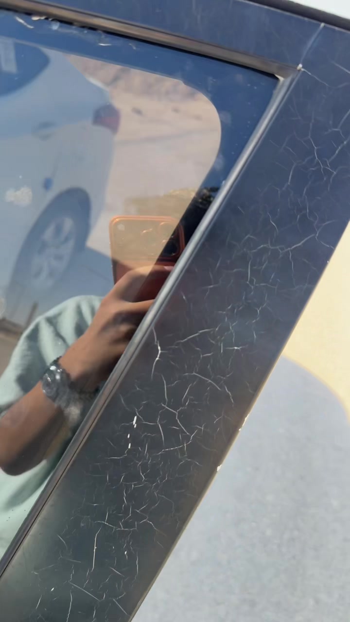 @🪡