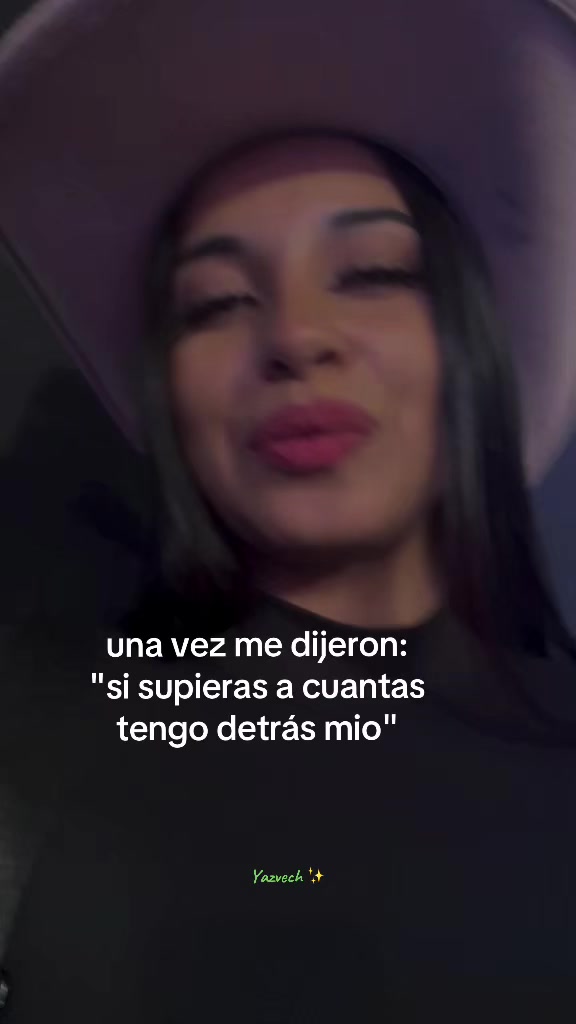 @kellyespinozapoli