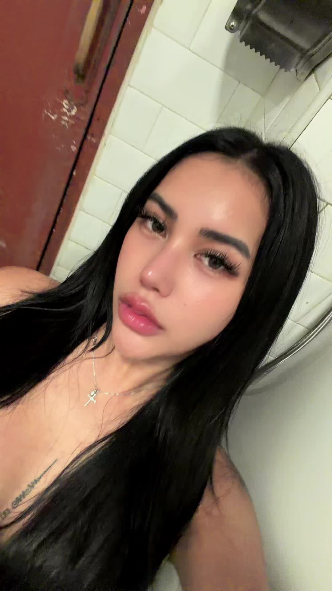 @Nikki lerona