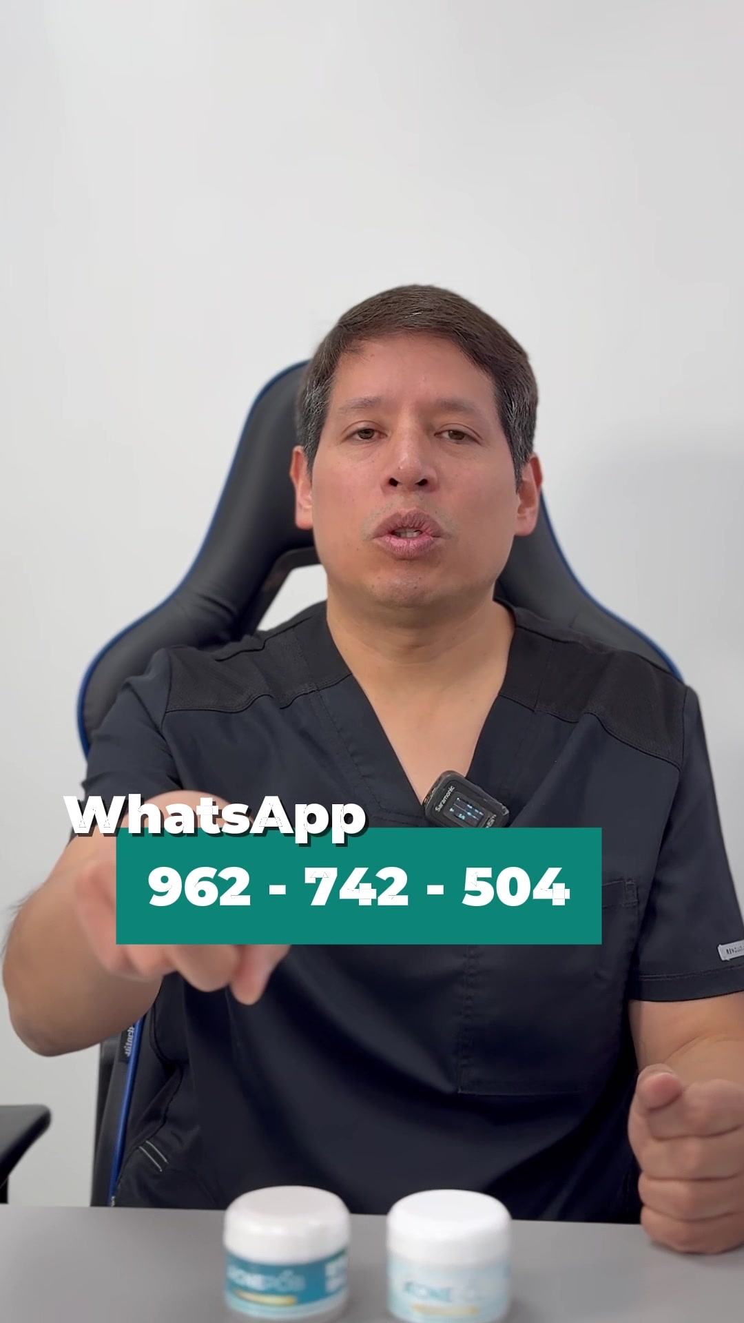 @Dr.Misari_dermat&oacute;logo