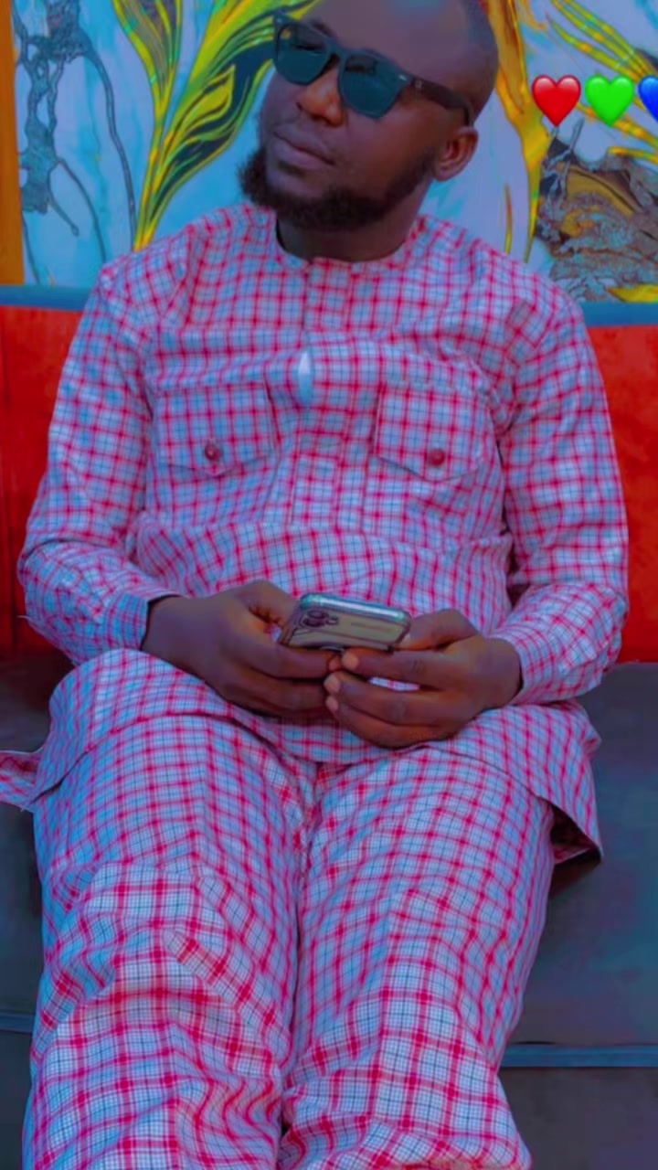 @Bougouzi&eacute; Tangara Officiel 🤫