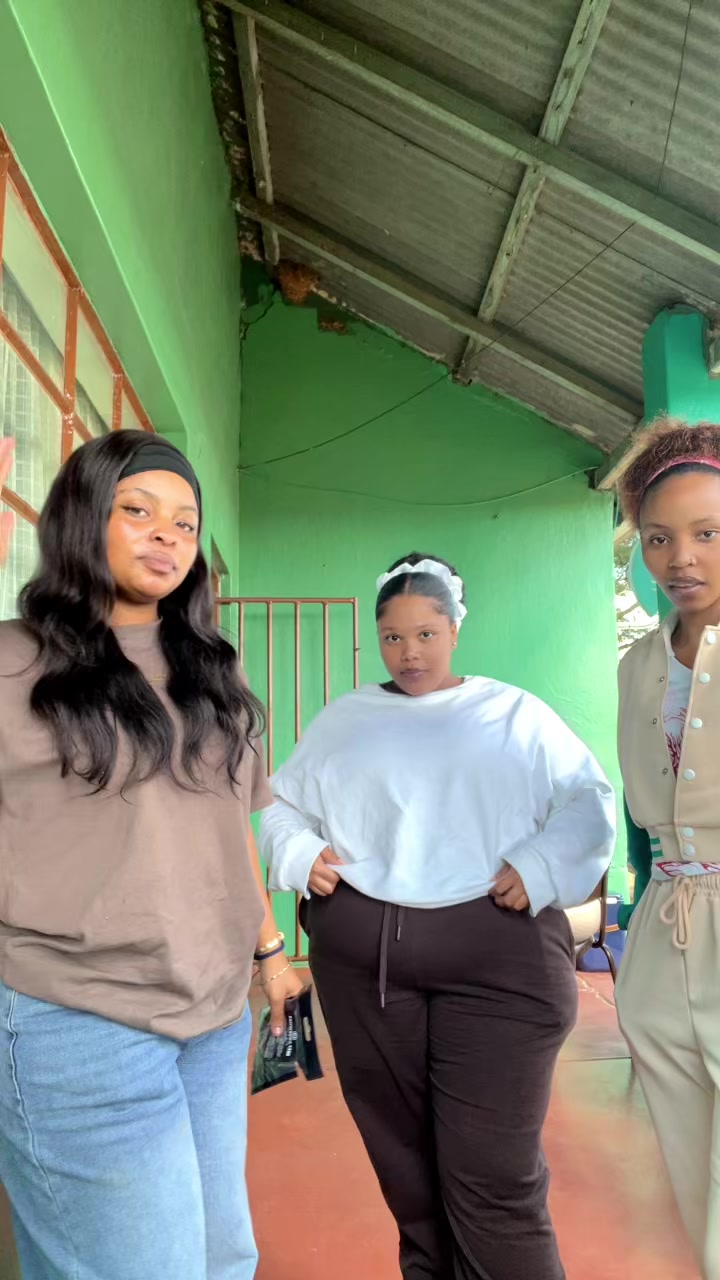 @aphendule_umkhuleko