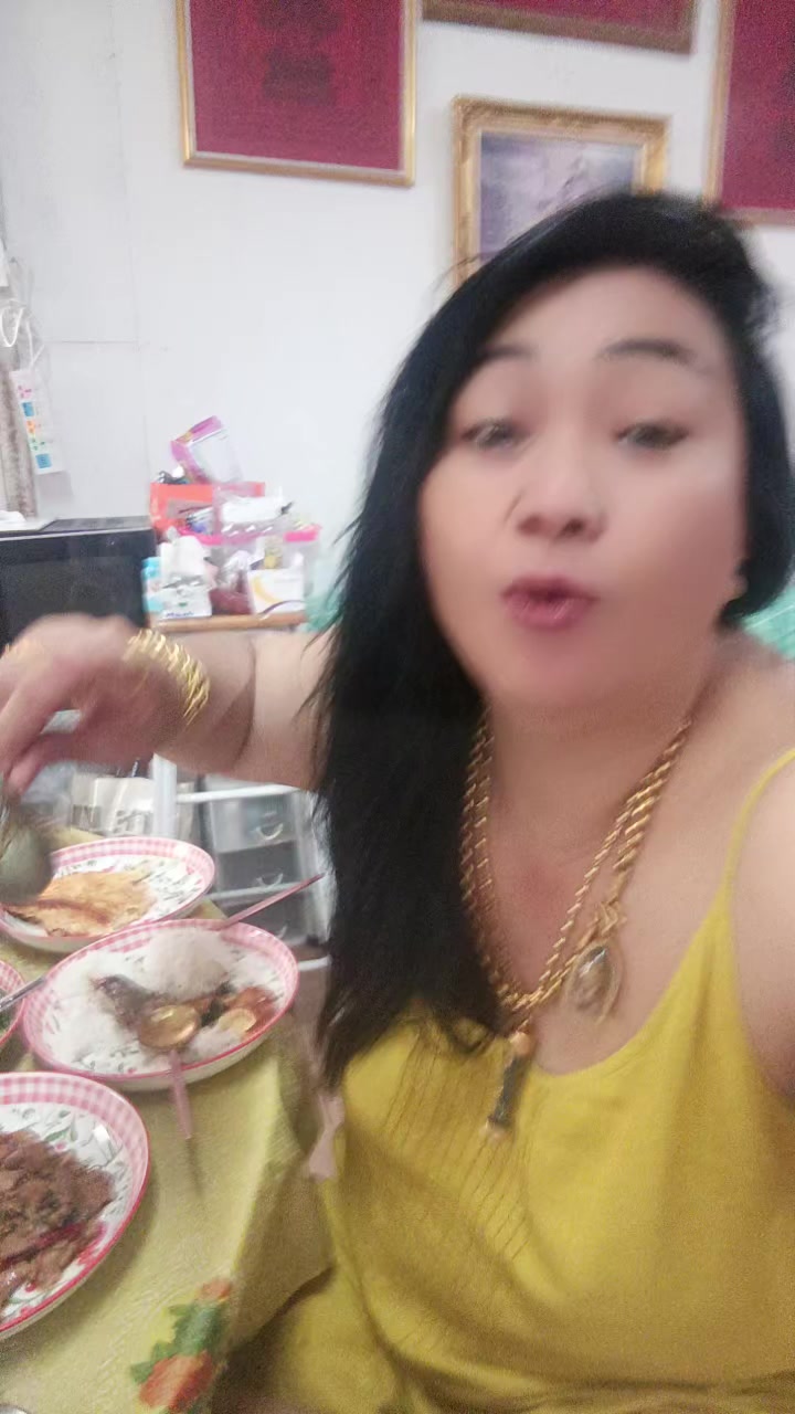@ชุลีพร ใจเย็น