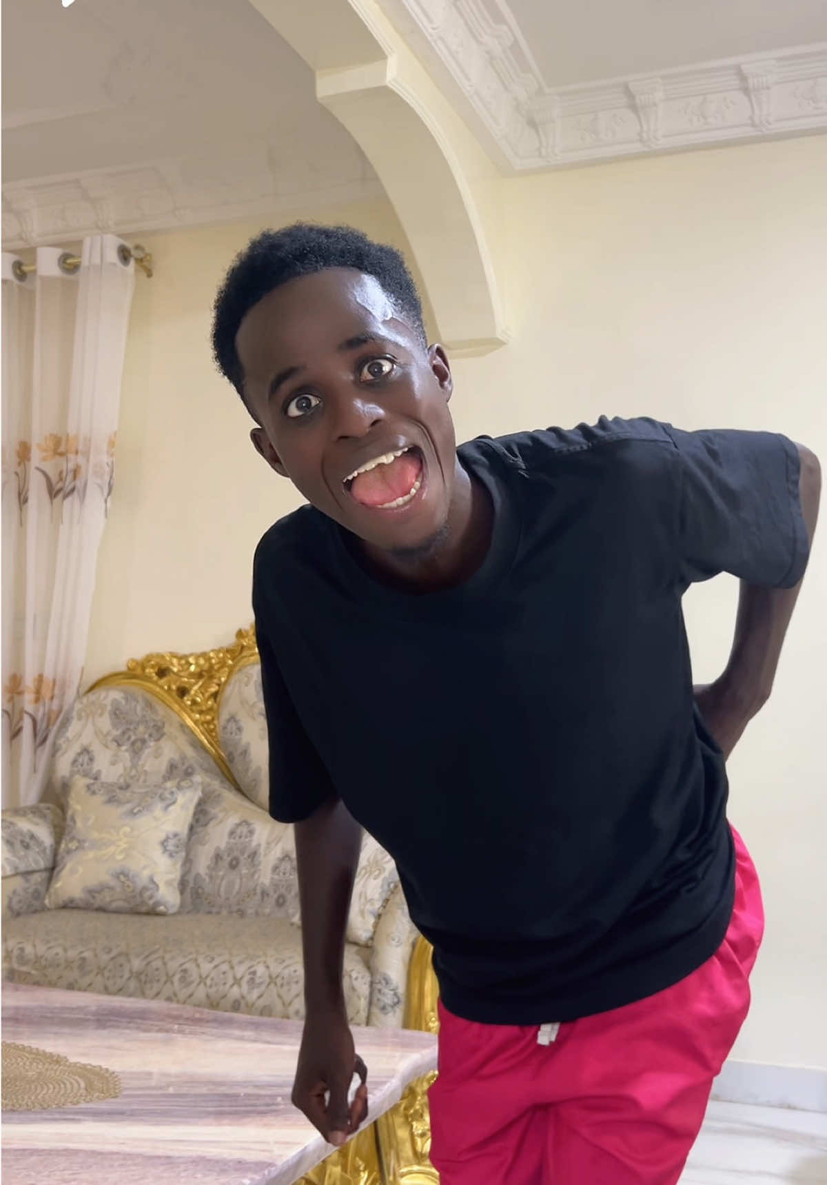 @𝑩𝑼𝑼𝑹 𝑪𝑯𝑬𝑰𝑲𝑯 🤍👌🏿